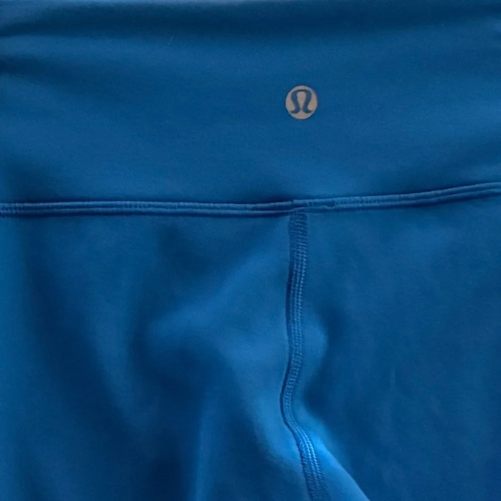 Lululemon Wunder Under Crop Reversible 4